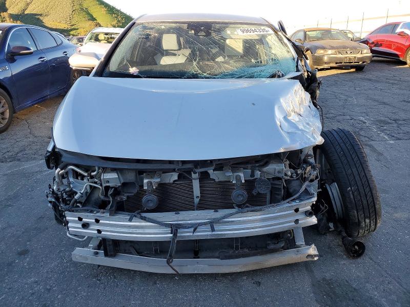 Photo 5 from auction – 2017 TOYOTA PRIUS PRIME with VIN JTDKARFP4H3034757