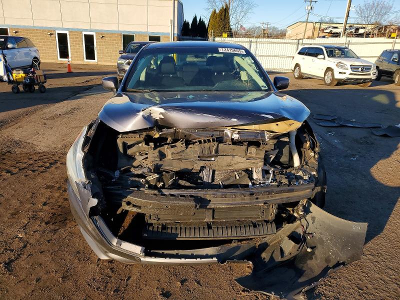 Photo 5 from auction – 2017 SUBARU LEGACY 2.5 with VIN 4S3BNAC61H3030621