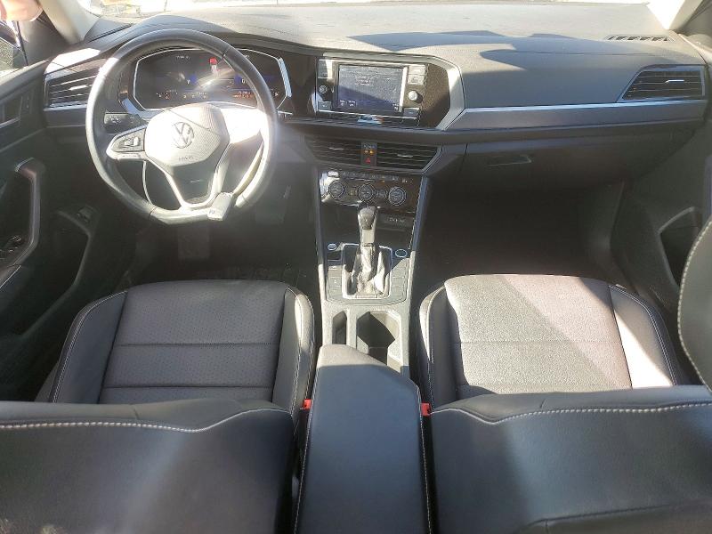 Photo 8 from auction – 2024 VOLKSWAGEN JETTA with VIN 3VWEM7BU5RM060057