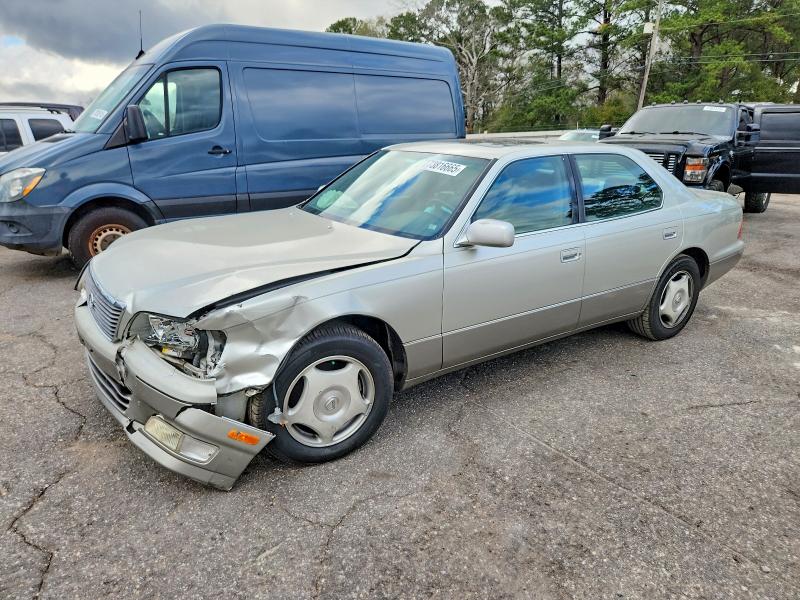 LEXUS LS 400 2000 with VIN JT8BH28F8Y0180781 - Photo from auction