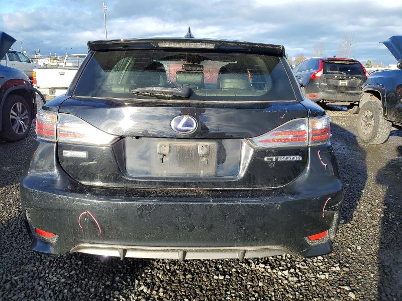 Photo 6 from auction – 2015 LEXUS CT 200 with VIN JTHKD5BH2F2215226