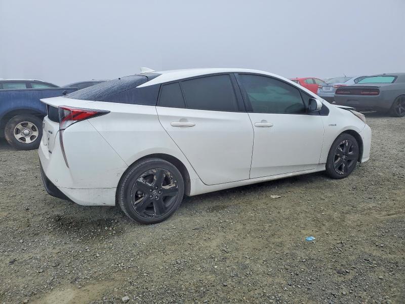 Photo 3 from auction – 2018 TOYOTA PRIUS with VIN JTDKARFU9J3058421