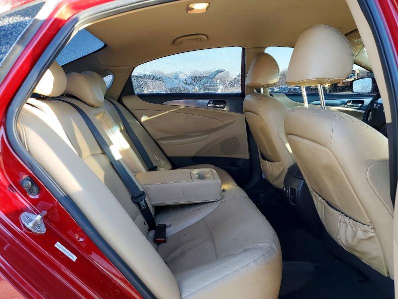 Photo 10 from auction – 2012 HYUNDAI SONATA HYB with VIN KMHEC4A49CA033112