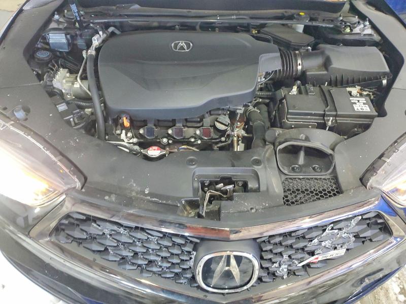 Photo 11 from auction – 2018 ACURA TLX TECH+A with VIN 19UUB2F67JA001663