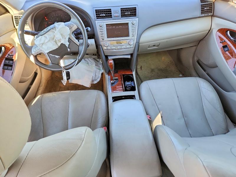 Photo 8 from auction – 2011 TOYOTA CAMRY BASE with VIN 4T1BF3EK2BU720538