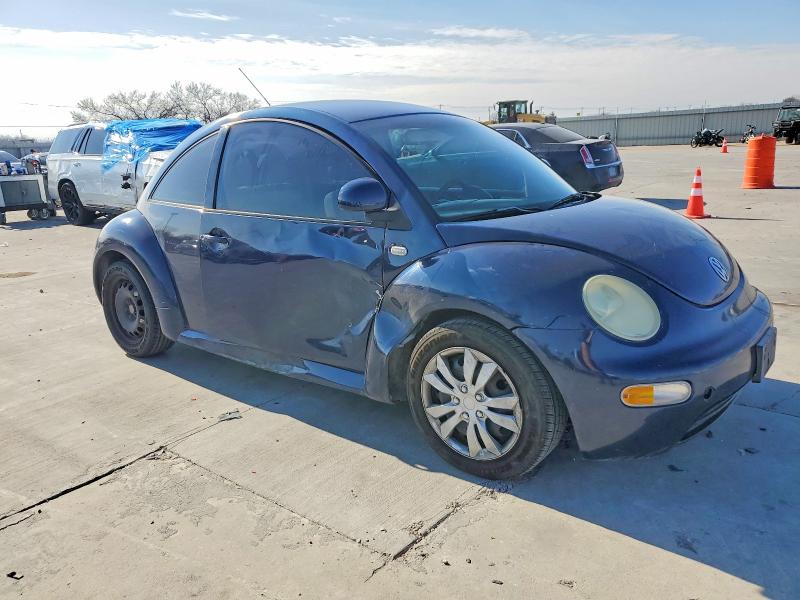 Photo 4 from auction – 2000 VOLKSWAGEN NEW BEETLE with VIN 3VWCA21C8YM452623