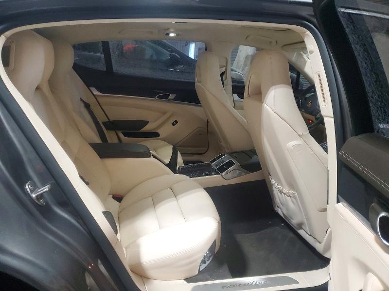 Photo 10 from auction – 2015 PORSCHE PANAMERA T with VIN WP0BC2A7XFL075075
