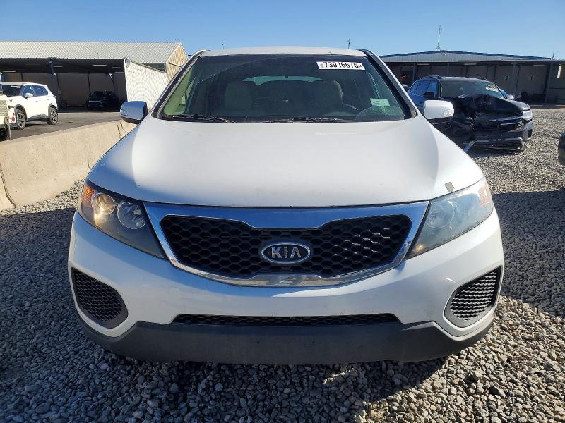 Photo 5 from auction – 2013 KIA SORENTO with VIN 5XYKTCA67DG321747