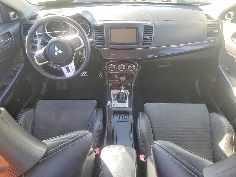 Photo 8 from auction – 2010 MITSUBISHI LANCER EVO with VIN JA32W5FV8AU024806