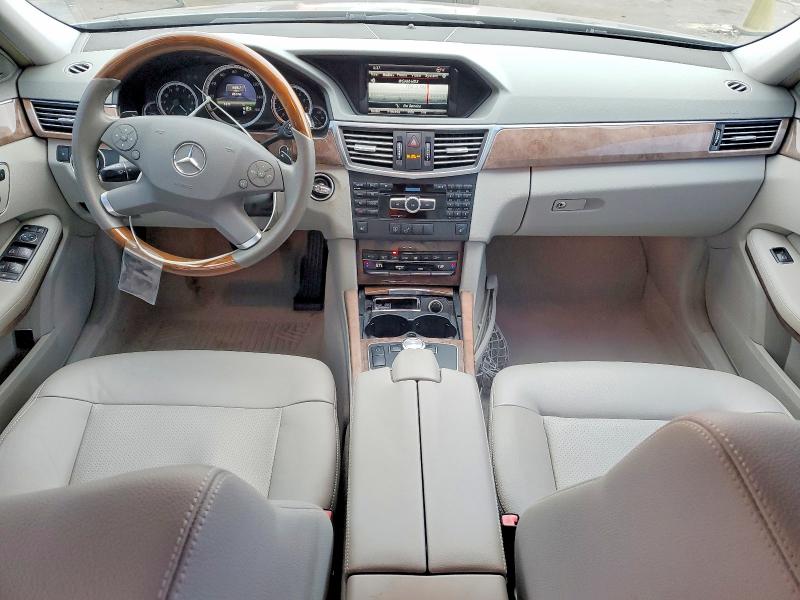 Photo 8 from auction – 2013 MERCEDES-BENZ E 350 4MAT with VIN WDDHF8JB0DA717469