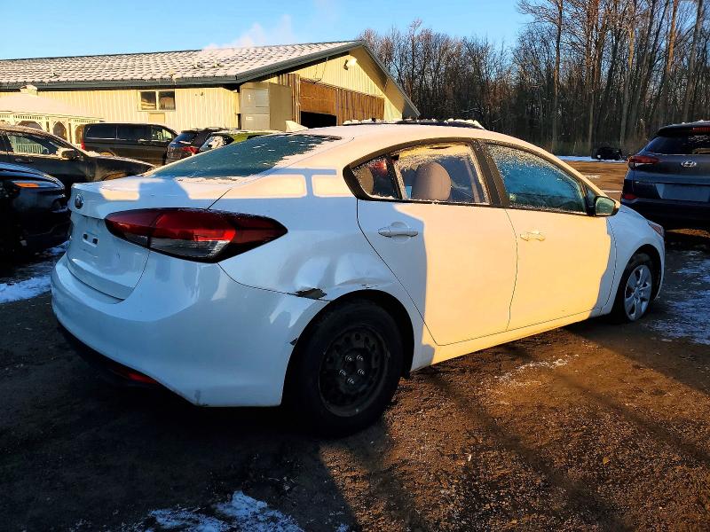 Photo 3 from auction – 2017 KIA FORTE with VIN 3KPFL4A72HE053192