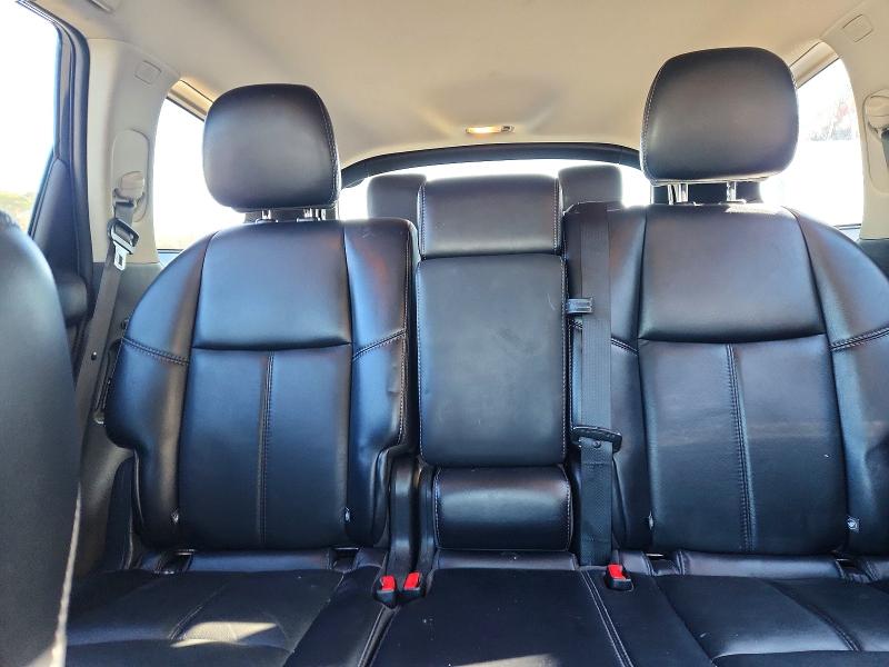 Photo 10 from auction – 2019 NISSAN PATHFINDER with VIN 5N1DR2MM4KC639947
