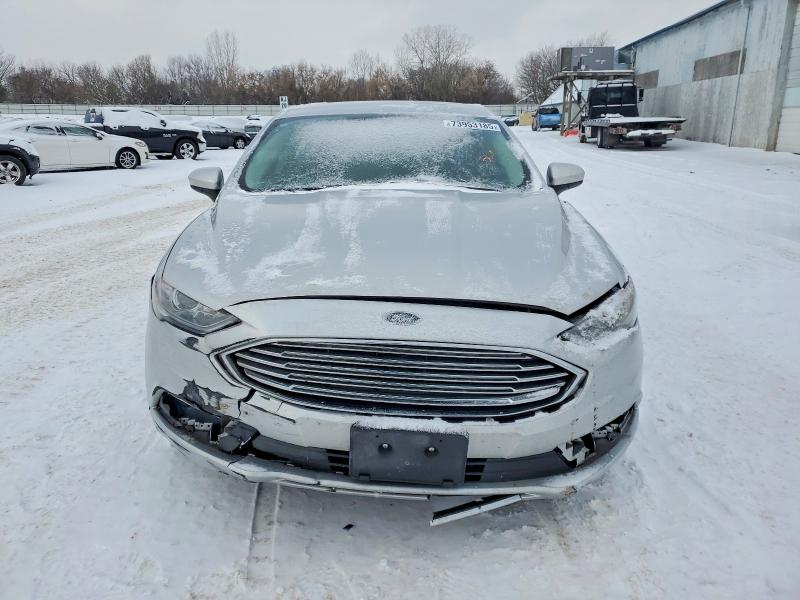 Photo 5 from auction – 2017 FORD FUSION SE with VIN 3FA6P0HD7HR139394