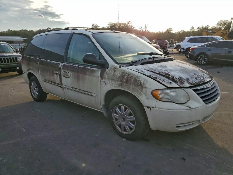 Photo 4 from auction – 2007 CHRYSLER TOWN & COU with VIN 2A8GP54L07R195196
