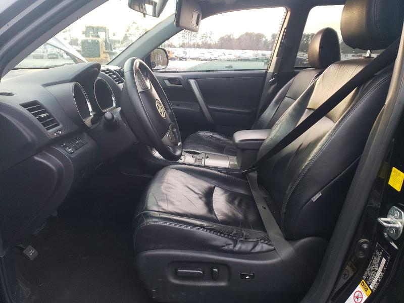 Photo 7 from auction – 2010 TOYOTA HIGHLANDER with VIN 5TDKK3EH1AS021991