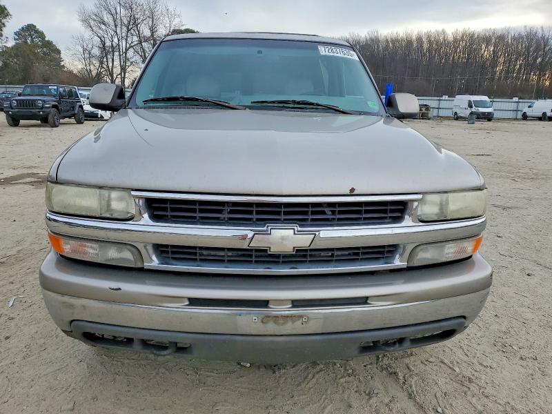 Photo 5 from auction – 2001 CHEVROLET SUBURBAN K with VIN 3GNFK16T01G159536