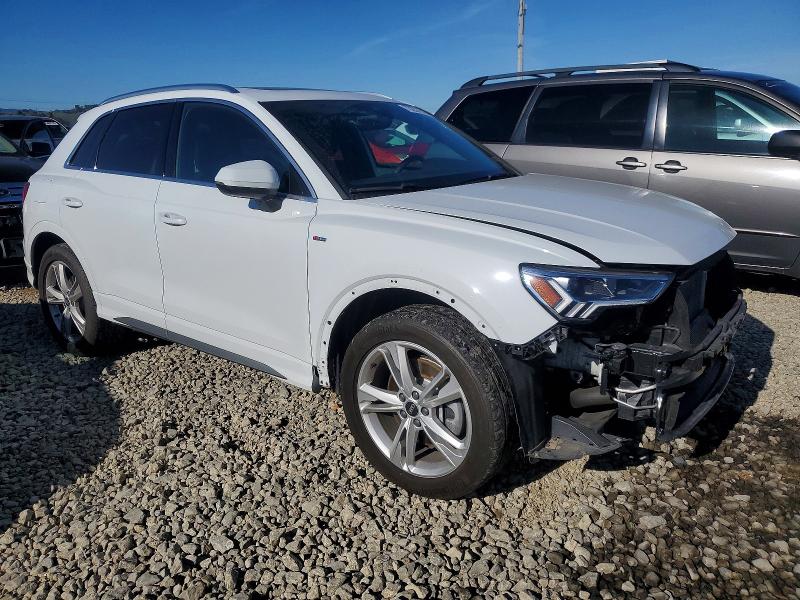 Photo 4 from auction – 2023 AUDI Q3 PREMIUM with VIN WA1DECF35P1020457