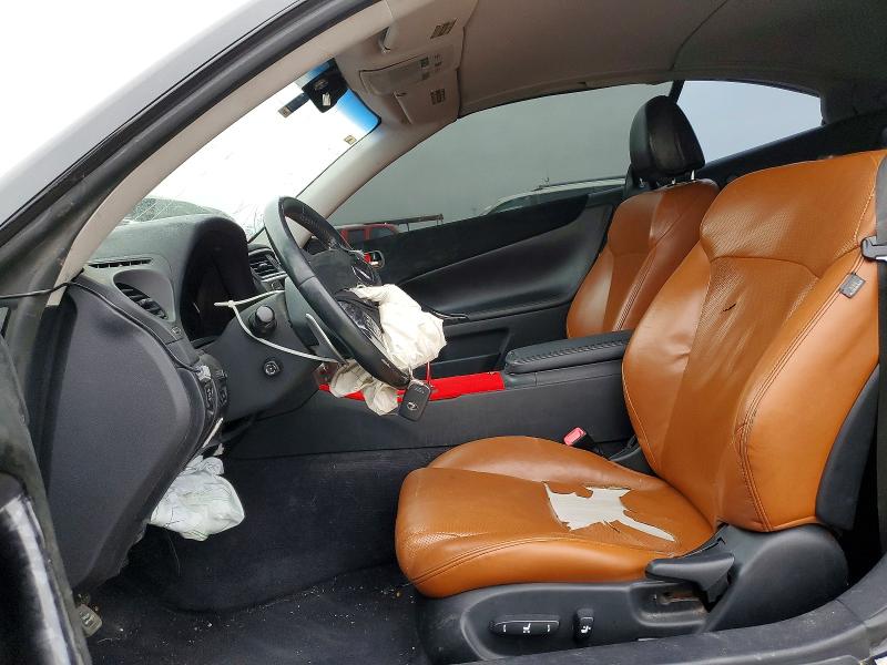 Photo 7 from auction – 2012 LEXUS IS 250C with VIN JTHFF2C29C2526264