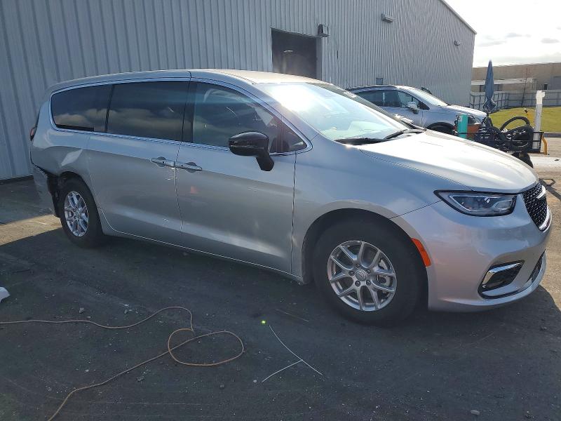 Photo 4 from auction – 2026 CHRYSLER PACIFICA S with VIN 2C4RC1BG4TR191995
