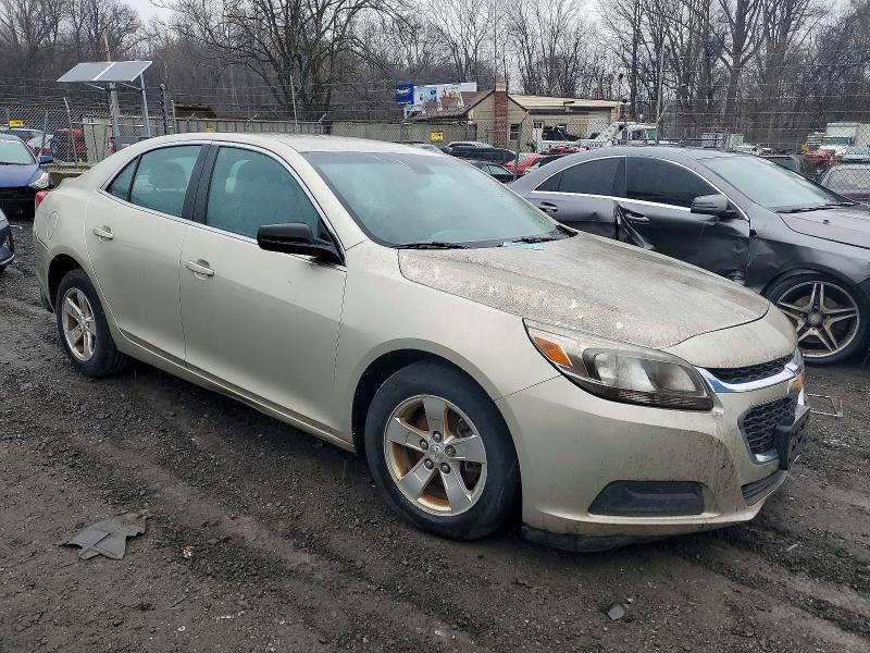 Photo 4 from auction – 2015 CHEVROLET MALIBU LS with VIN 1G11B5SL0FF227447