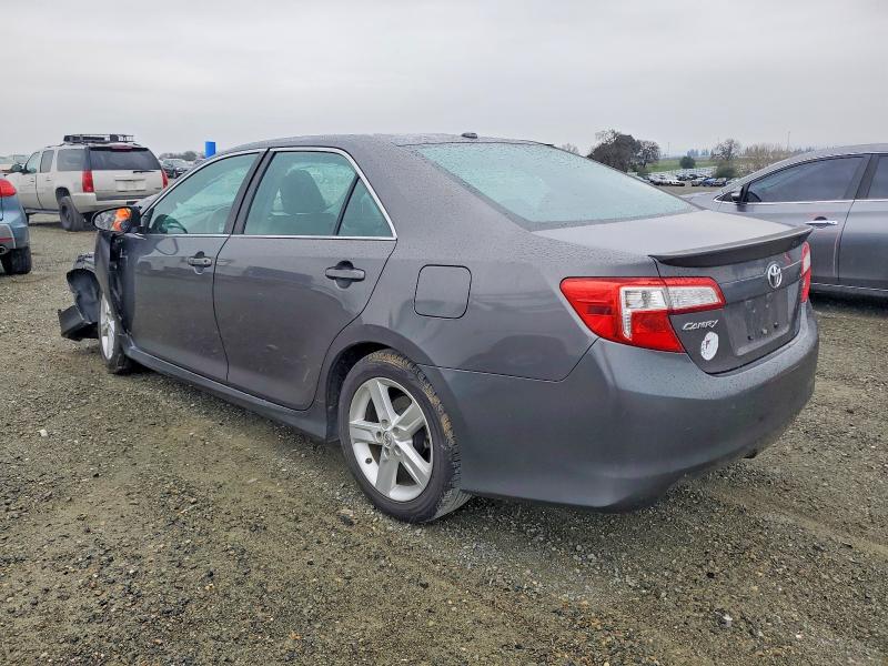 Photo 2 from auction – 2014 TOYOTA CAMRY with VIN 4T1BF1FK2EU330028