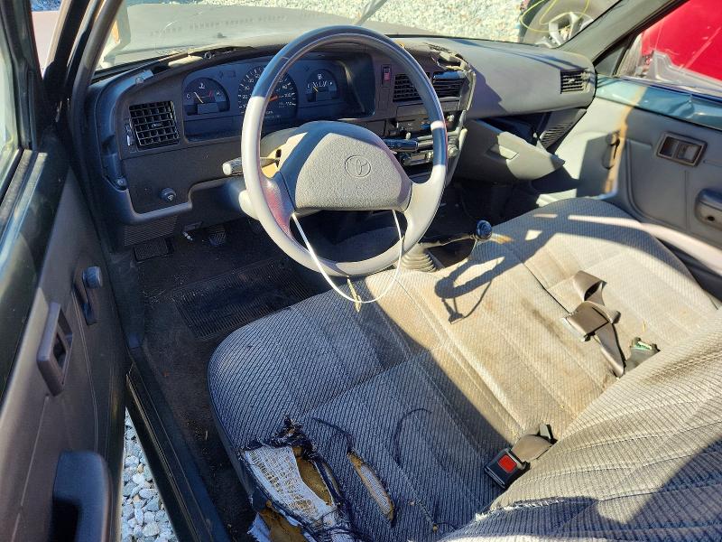 Photo 8 from auction – 1992 TOYOTA PICKUP 1/2 with VIN 4TARN81A2NZ032994