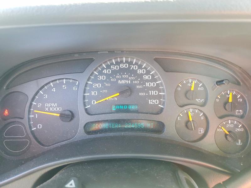 Photo 9 from auction – 2004 CHEVROLET AVALANCHE with VIN 3GNEC12T34G100709
