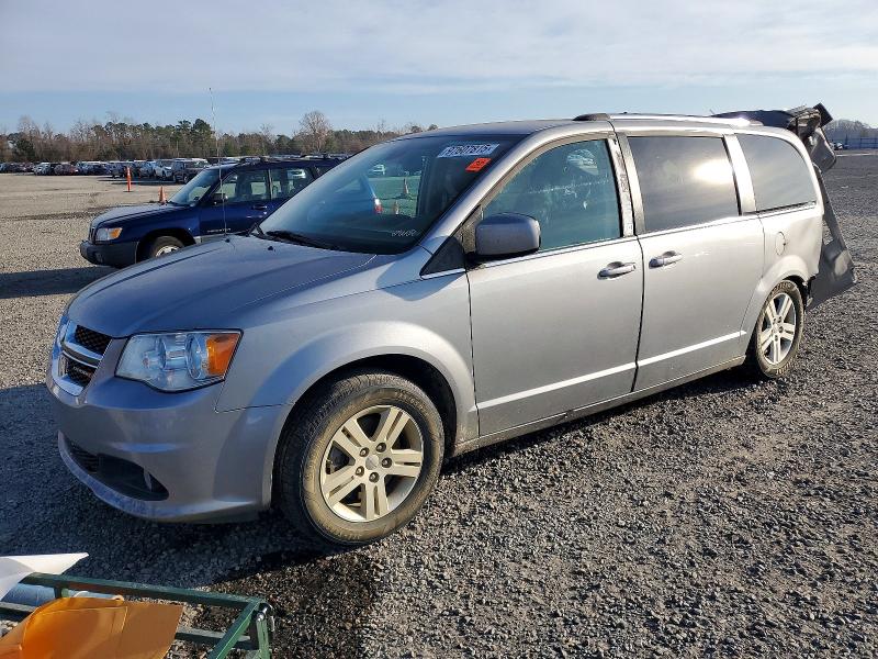 DODGE GRAND CARA 2019 with VIN 2C4RDGCG8KR776575 - Photo from auction