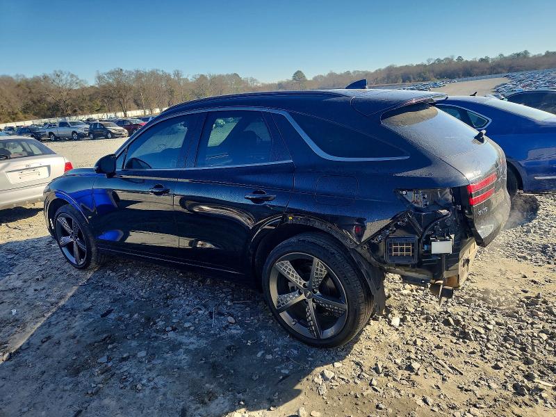 Photo 2 from auction – 2022 GENESIS GV70 BASE with VIN KMUMADTB1NU046274