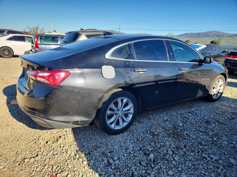 Photo 3 from auction – 2021 CHEVROLET MALIBU with VIN 1G1ZD5ST6MF043740
