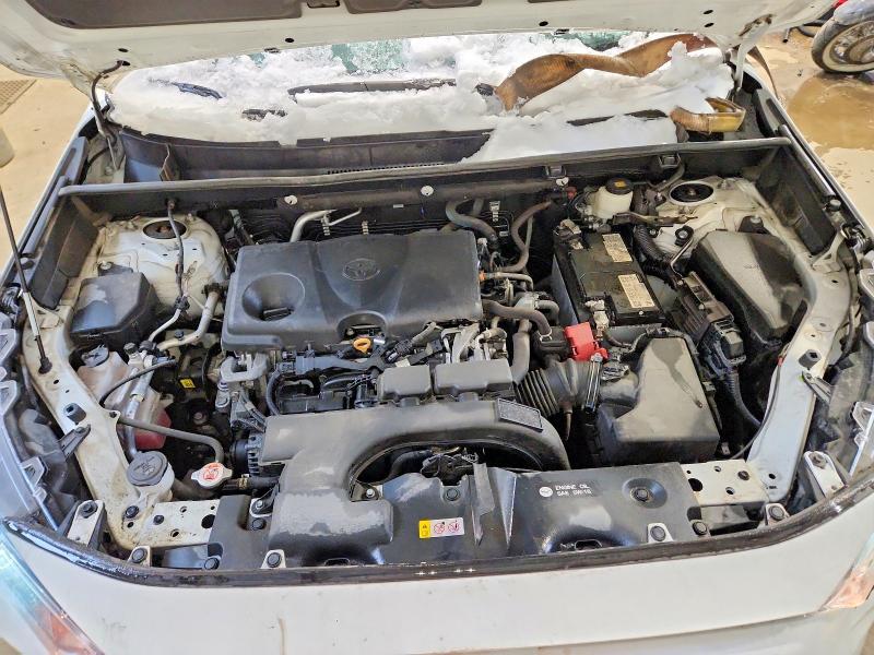Photo 12 from auction – 2021 TOYOTA RAV4 XLE with VIN 2T3R1RFV1MC166722