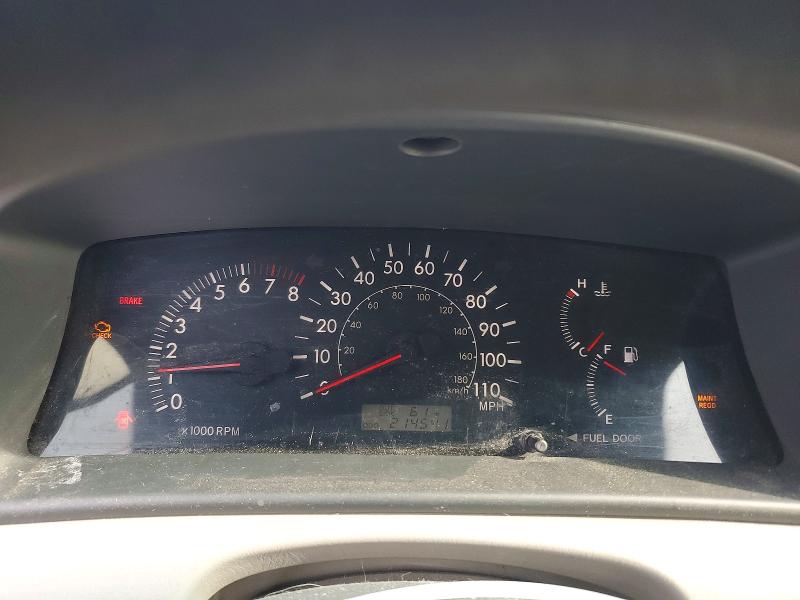 Photo 9 from auction – 2005 TOYOTA COROLLA with VIN 1NXBR32E65Z546600