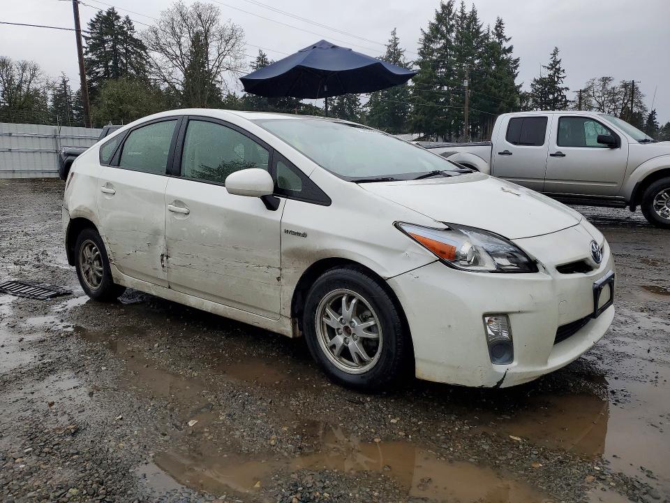 Photo 4 from auction – 2011 TOYOTA PRIUS with VIN JTDKN3DU5B1373895