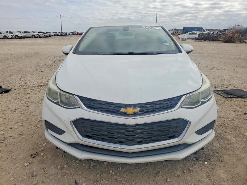Photo 5 from auction – 2018 CHEVROLET CRUZE with VIN 1G1BC5SM0J7211990