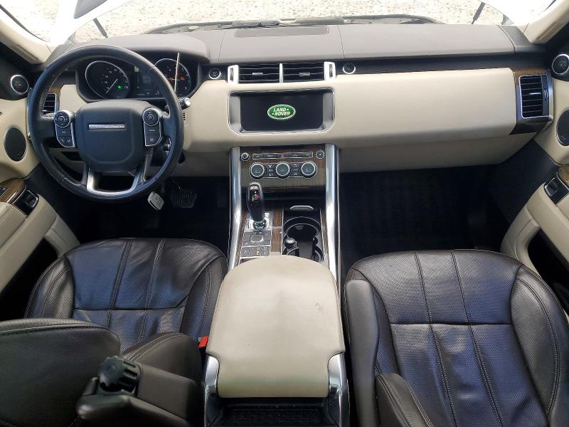 Photo 8 from auction – 2017 LAND ROVER RANGE ROVE with VIN SALWR2FVXHA681880