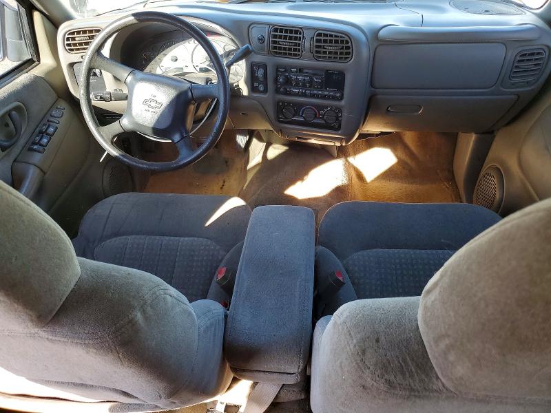 صورة رقم 8 من المزاد - 2000 CHEVROLET BLAZER مع VIN 1GNCS13W6YK161179