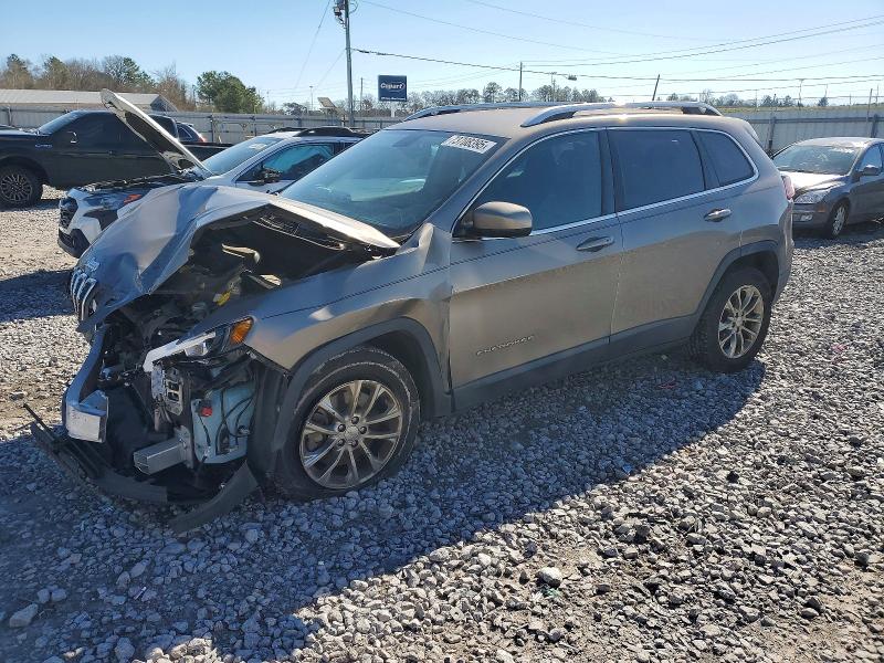 JEEP CHEROKEE 2019 with VIN 1C4PJLLBXKD197068 - Photo from auction