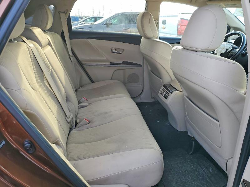 Photo 10 from auction – 2010 TOYOTA VENZA 4D 2 with VIN 4T3ZA3BBXAU028907