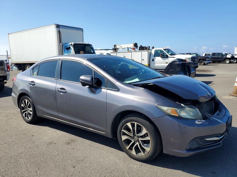 Photo 4 from auction – 2015 HONDA CIVIC with VIN 2HGFB2F8XFH533332