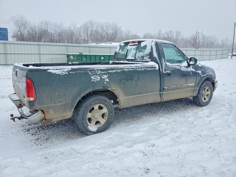 Photo 3 from auction – 2002 FORD F150 with VIN 2FTRF17W12CA22638
