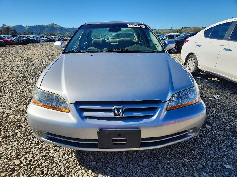 Photo 5 from auction – 2002 HONDA ACCORD with VIN JHMCG66832C008215