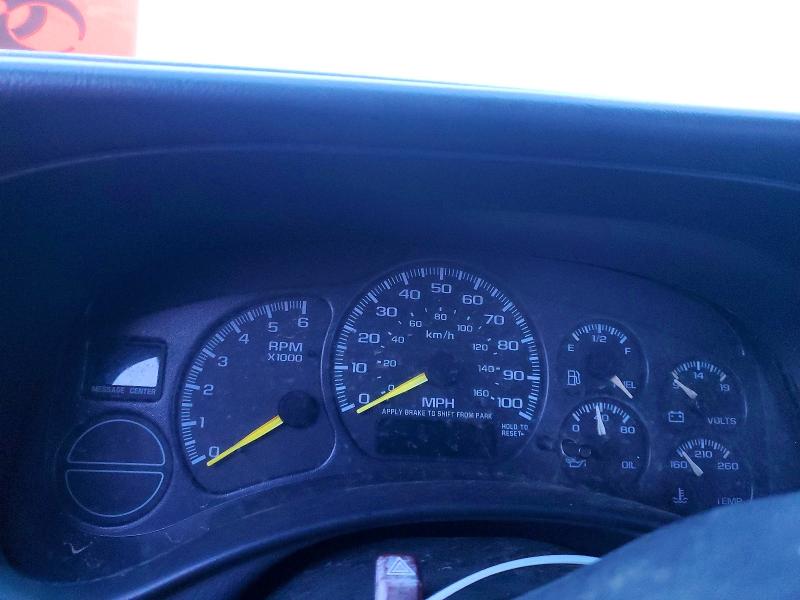 Photo 9 from auction – 2002 CHEVROLET SILVERADO with VIN 2GCEK19T821321794