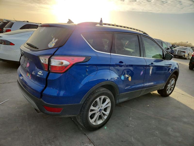 Photo 3 from auction – 2018 FORD ESCAPE SE with VIN 1FMCU9GDXJUD58291