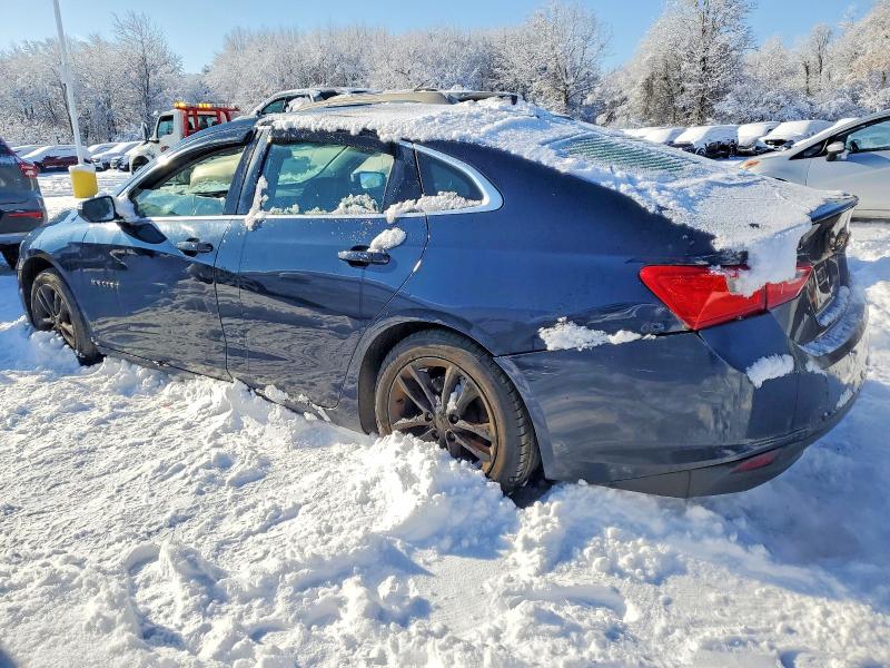 Photo 2 from auction – 2016 CHEVROLET MALIBU LT with VIN 1G1ZE5ST1GF347222