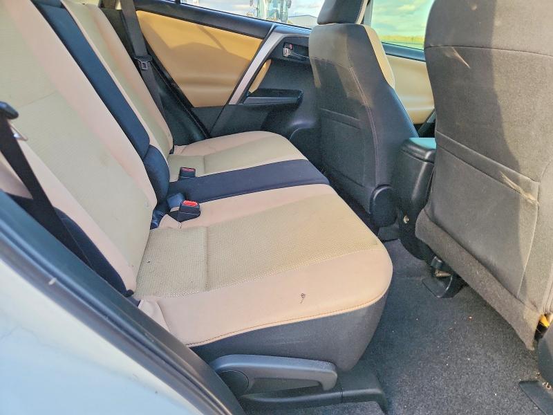 Photo 11 from auction – 2017 TOYOTA RAV4 XLE with VIN JTMWFREVXHJ701054