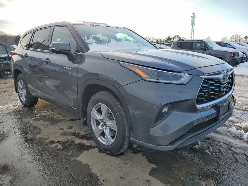 Photo 4 from auction – 2021 TOYOTA HIGHLANDER HYBRID with VIN 5TDBBRCH3MS526991