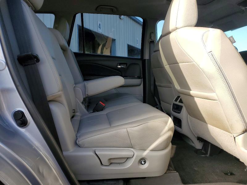 Photo 11 from auction – 2018 HONDA PILOT EXL with VIN 5FNYF6H50JB003102