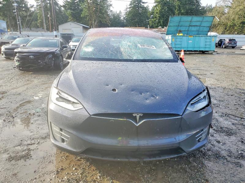 Photo 5 from auction – 2020 TESLA MODEL X with VIN 5YJXCBE29LF233604