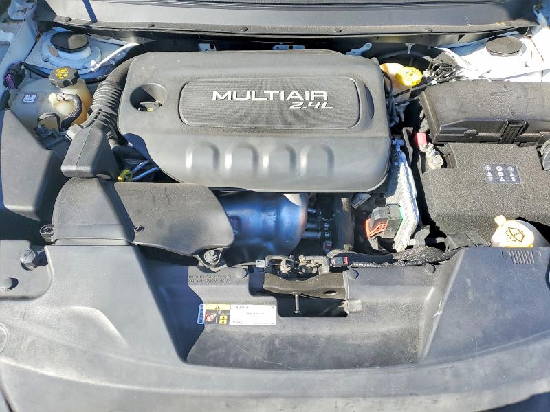 Photo 12 from auction – 2015 JEEP CHEROKEE L with VIN 1C4PJMDB4FW651250