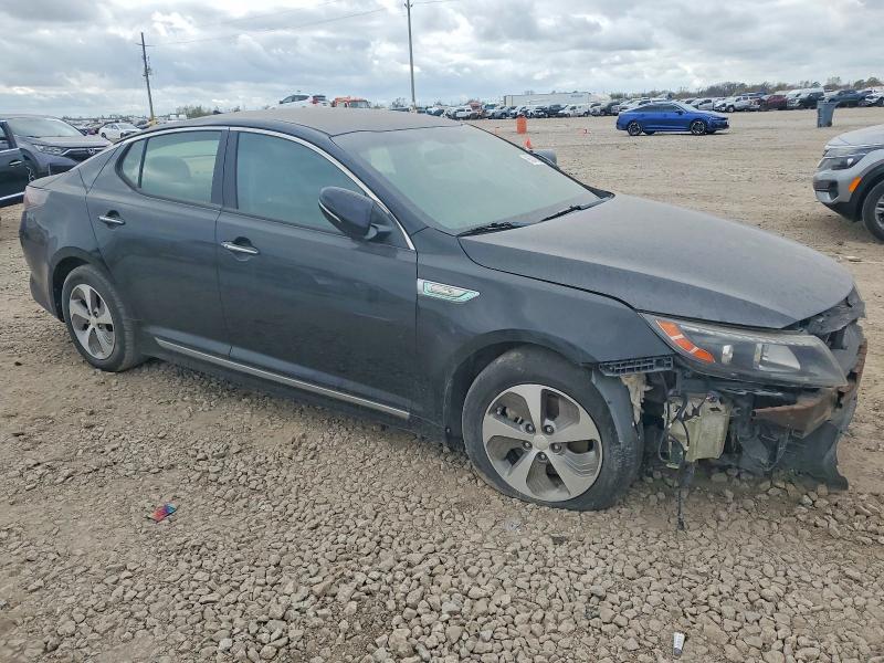 Photo 4 from auction – 2014 KIA OPTIMA with VIN KNAGM4AD4E5066988